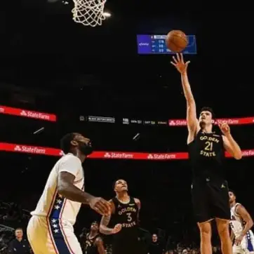 Warriors Three Stars Fight to Save Their Roles